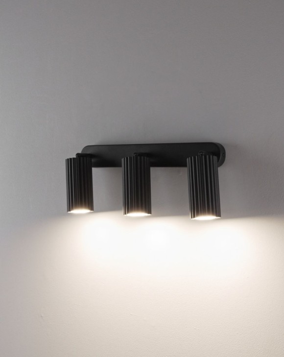 Спот Moderli Cora V11775-3C