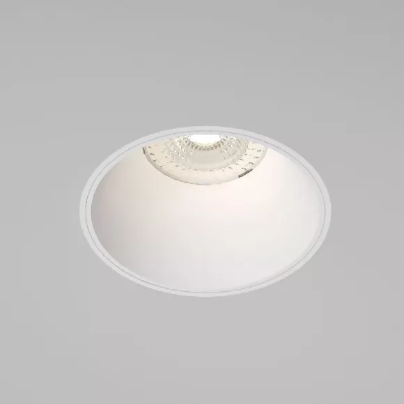 Встраиваемый светильник Elektrostandard Renzo 4690389206818 25020/01 a067527 Встраиваемый светильник Elektrostandard Renzo 4690389206818 25020/01 a067527