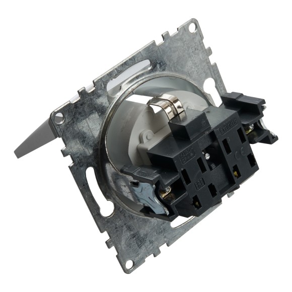 Розетка 1-местная с/з с защитной шторкой Stekker Катрин 39580