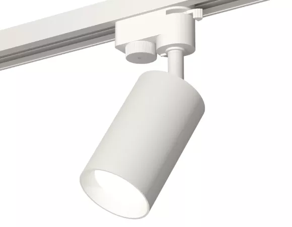 Трековый однофазный светильник Ambrella Light Track System XT6322001 (A2520, C6322, N6101), вид снизу Трековый однофазный светильник Ambrella Light Track System XT6322001 (A2520, C6322, N6101), вид снизу