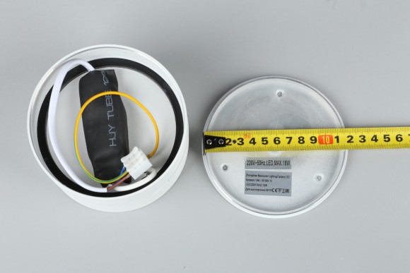 Светодиодный спот Omnilux Lenno OML-101309-18, LED, 18W, белый