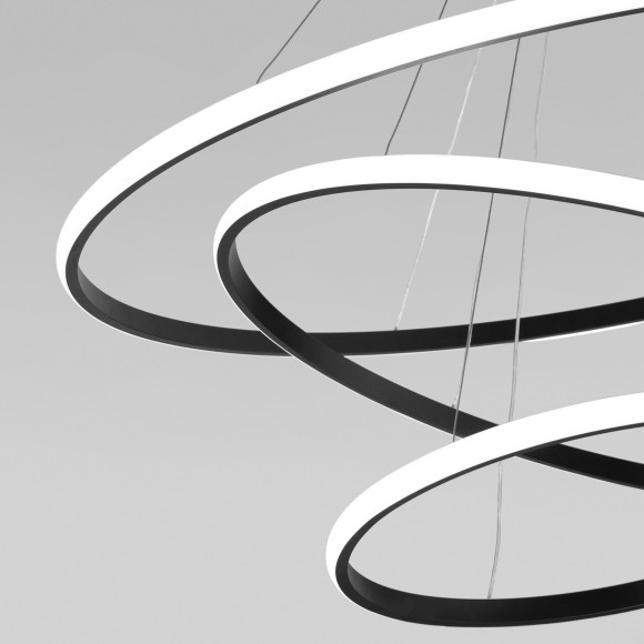 Подвесная светодиодная люстра с пультом управления Eurosvet Collars 90264/3 черный