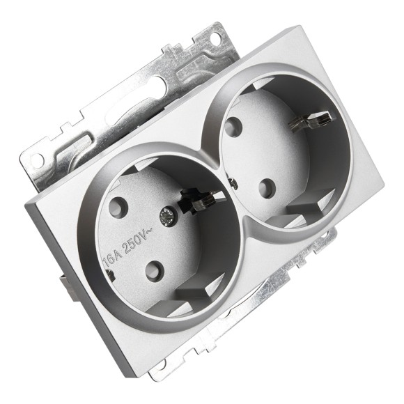 Розетка 2-местная с/з с защитной шторкой Stekker Катрин 39584