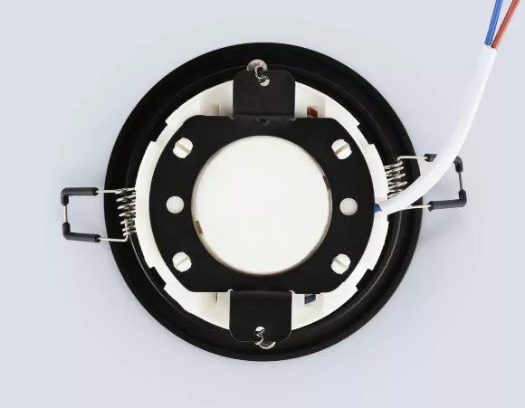 Встраиваемый светильник Ambrella Light Techno Spot Standard Tech TN51817, Черный, Металл, Современный стиль, вид сверху Встраиваемый светильник Ambrella Light Techno Spot Standard Tech TN51817, Черный, Металл, Современный стиль, вид сверху