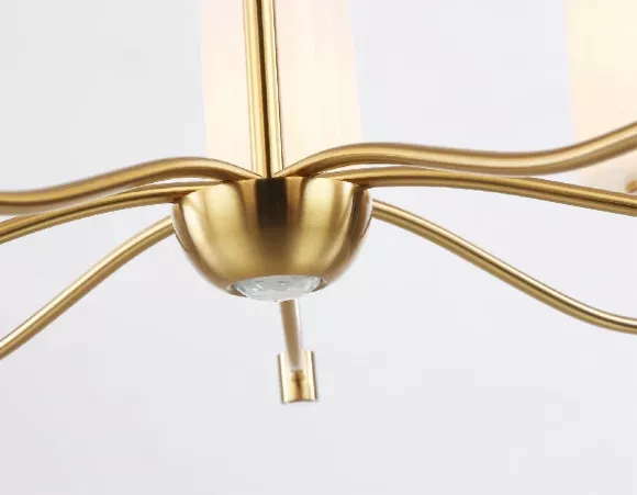 Подвесная люстра Ambrella Light High Light Heigh Light LH56053, Латунь, Белый, Металл, декоративные элементы крупным планом Подвесная люстра Ambrella Light High Light Heigh Light LH56053, Латунь, Белый, Металл, декоративные элементы крупным планом