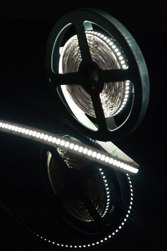 Светодиодная лента SWG SWG4240-12-24-W-M 009255