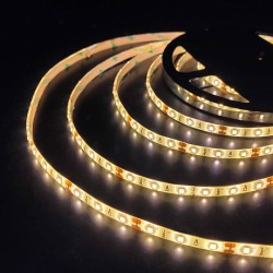 Светодиодная влагозащищенная лента Elektrostandard 4,8W/m 60LED/m 2835SMD дневной белый 5M 4690389154867