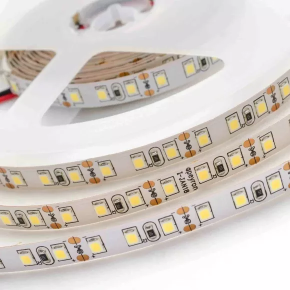 Светодиодная лента Apeyron 12В СТ 9,6Вт/м smd3528, 120д/м IP20 600Лм/м 5м 3000К 32BL Светодиодная лента Apeyron 12В СТ 9,6Вт/м smd3528, 120д/м IP20 600Лм/м 5м 3000К 32BL