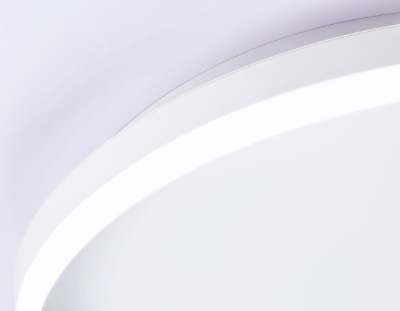 Потолочная люстра с пультом управления Ambrella Light LineTech FL5112