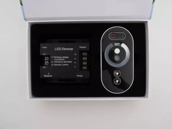 Контроллер одноцветный LEDS POWER T3 RF 30A сенсорный ПДУ 003931 Контроллер одноцветный LEDS POWER T3 RF 30A сенсорный ПДУ 003931