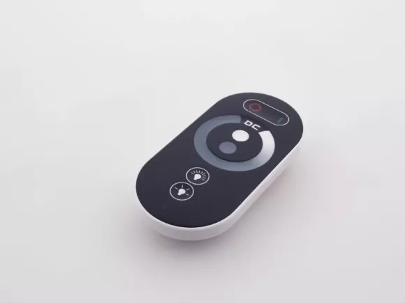 Контроллер одноцветный LEDS POWER T3 RF 30A сенсорный ПДУ 003931 Контроллер одноцветный LEDS POWER T3 RF 30A сенсорный ПДУ 003931