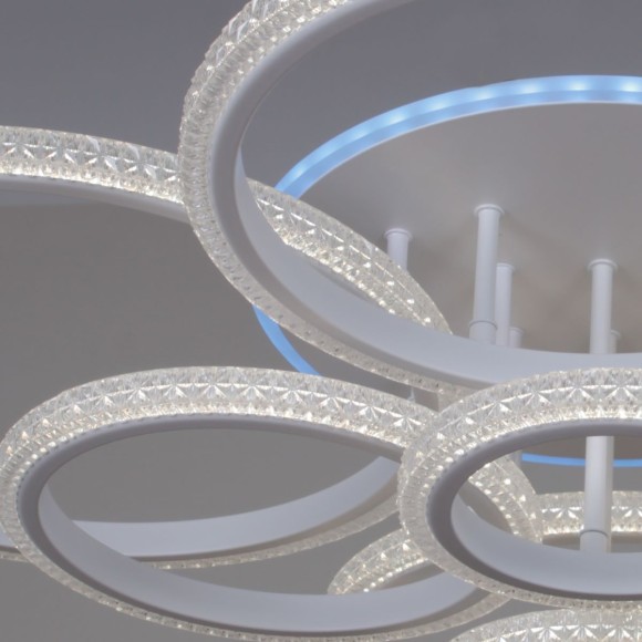 Потолочная люстра с пультом управления Reluce 06333-0.3-08C WH (RGB)