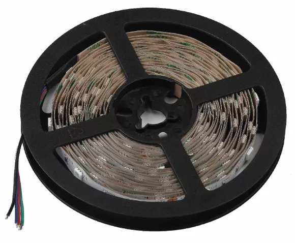 Светодиодная лента Эра 12В 5050 7,2Вт/м RGB 5м IP20 LS5050-7,2-30-12-RGB-IP20-2year-5m KU-5050AD-30D-RGB Б0044120 Светодиодная лента Эра 12В 5050 7,2Вт/м RGB 5м IP20 LS5050-7,2-30-12-RGB-IP20-2year-5m KU-5050AD-30D-RGB Б0044120