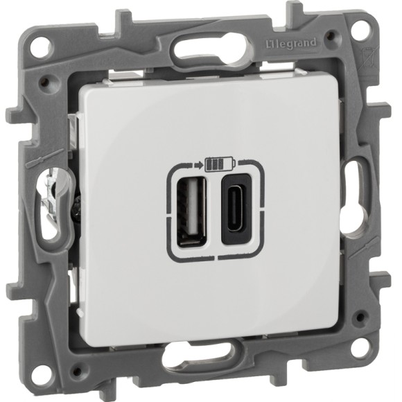 Зарядка USB A-C Legrand Etika Белый 672236