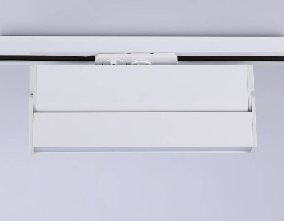 Трековый однофазный светильник Ambrella Light Track System GL6806