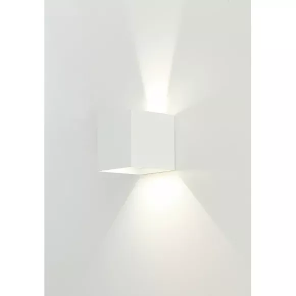 Уличный настенный светильник IMEX Wels IL.0014.0005 WH