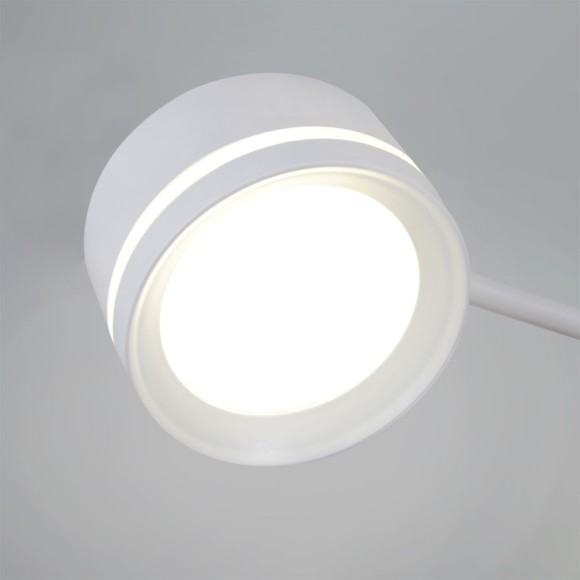 Потолочная люстра Reluce 20590-0.3-3+1 White