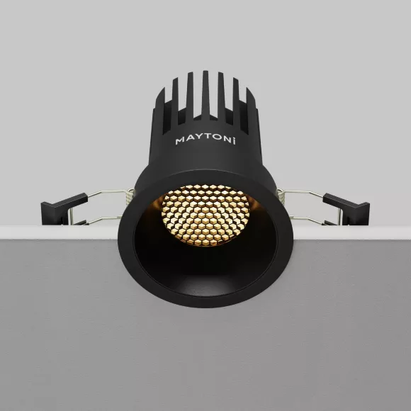 Встраиваемый светильник Maytoni Dip DL117-15W-2.7K-B, вид снизу Встраиваемый светильник Maytoni Dip DL117-15W-2.7K-B, вид снизу