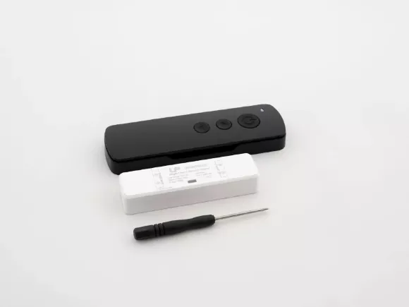 Диммер LEDS POWER N12-SB Nano RF 15A Black 005812 Диммер LEDS POWER N12-SB Nano RF 15A Black 005812