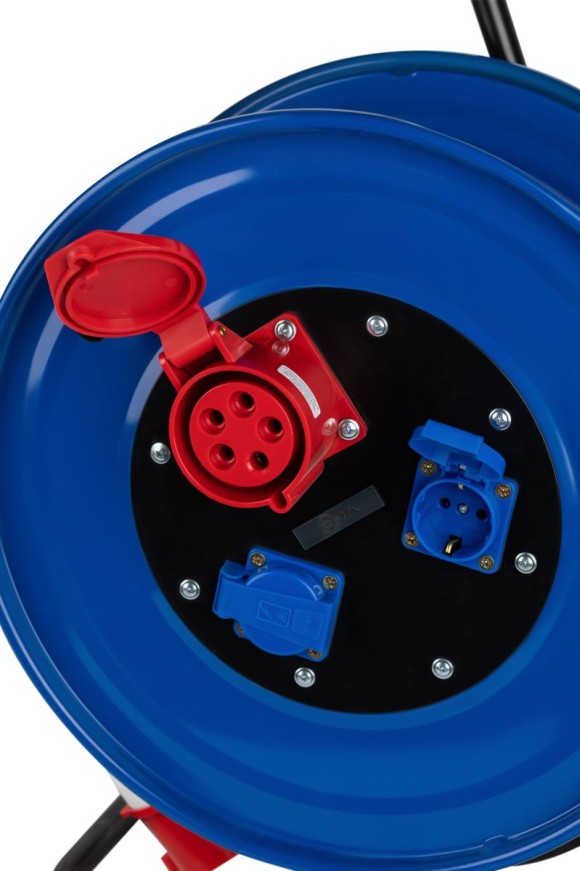 Удлинитель силовой Эра Атлант IND380-RM-3e-5x4-30m-IP44 Б0057313