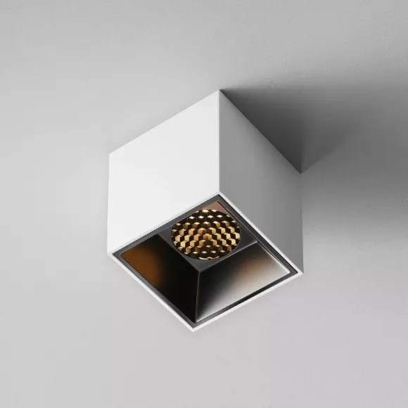 Накладной светильник Maytoni Alfa LED C064CL-5W2.7K-SQ-WB, вид сверху Накладной светильник Maytoni Alfa LED C064CL-5W2.7K-SQ-WB, вид сверху