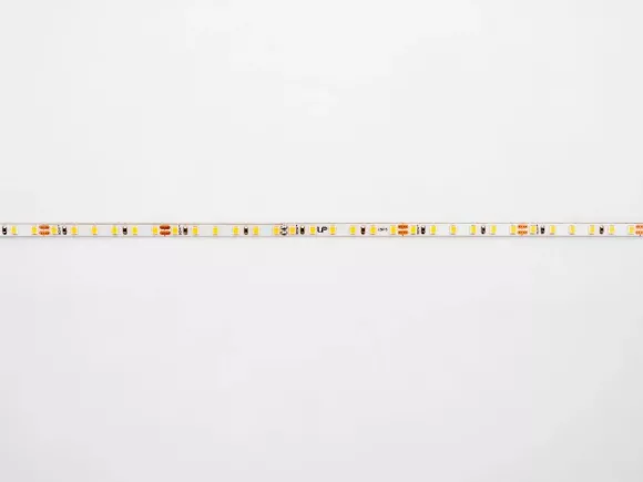 Светодиодная лента узкая LEDS POWER 2835 120/м (5Вт/м) 24В нейтральная 5мм 006031 Светодиодная лента узкая LEDS POWER 2835 120/м (5Вт/м) 24В нейтральная 5мм 006031