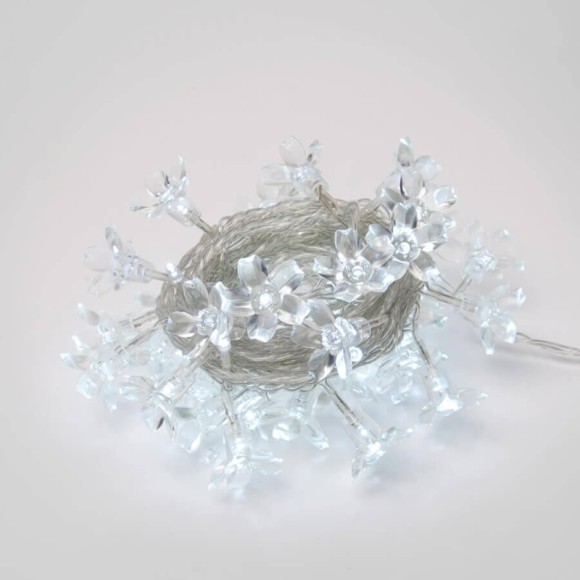 Светодиодная гирлянда (07934) Uniel сакура 220V белый ULD-S0700-050/DTA White IP20 WHITE SAKURA