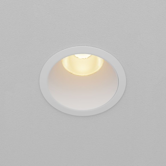 Встраиваемый светильник Maytoni Dip DL118-15W-2.7K-W