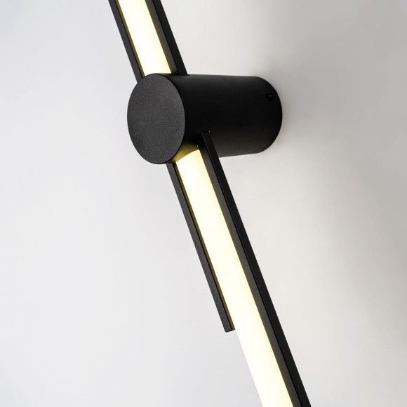 Настенный светильник Modelux ML.726.600 BK