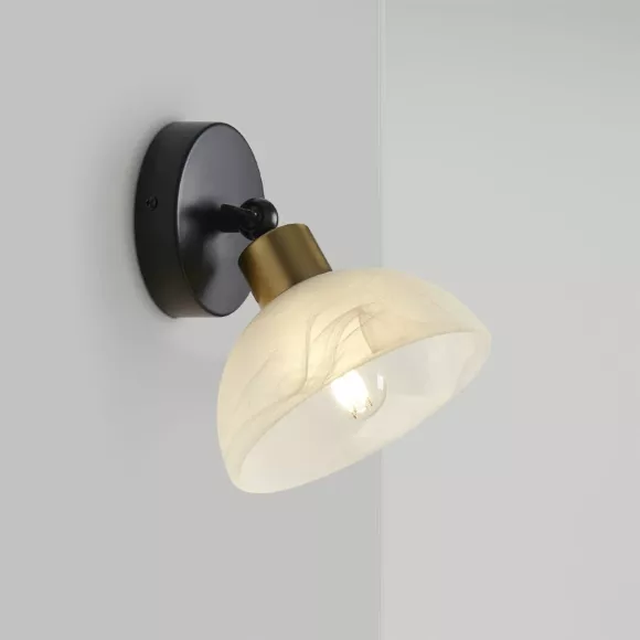 Бра Freya Bessie FR5526WL-01BBZ, декоративные элементы крупным планом Бра Freya Bessie FR5526WL-01BBZ, декоративные элементы крупным планом