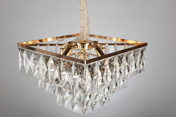 Подвесная люстра Omnilux OML-72603-08