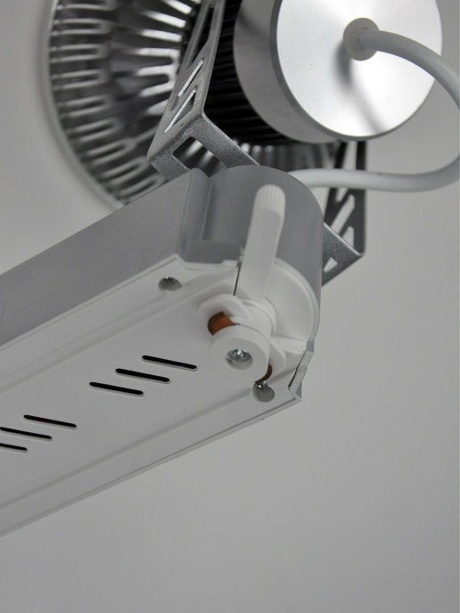 Трековый светильник Elvan ST-01-15x1W-WH