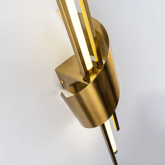 Настенный светильник Modelux ML.729.590 BS