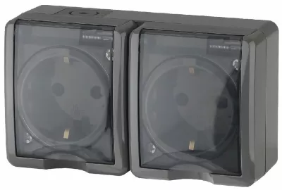 Розетка 2х2P+E со шторками Эра 11-2404-03 Б0020719