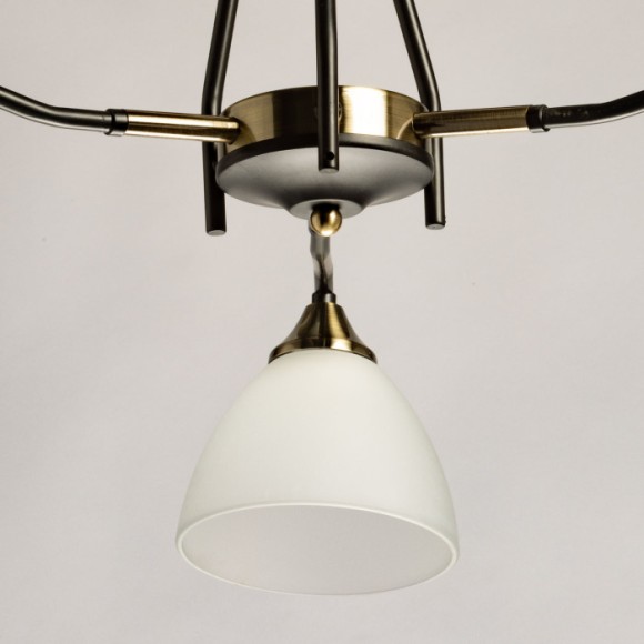 Потолочная люстра De Markt Альфа 115010103