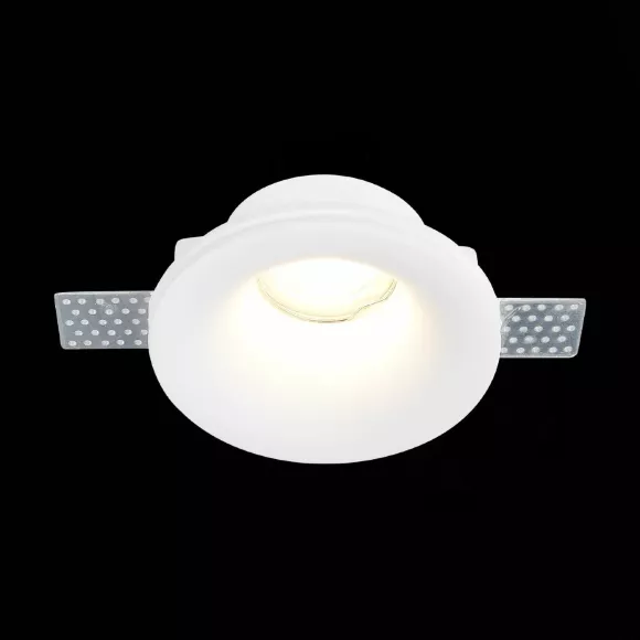 Встраиваемый светильник ST Luce ST252–254 Gypsum ST254.318.01 Встраиваемый светильник ST Luce ST252–254 Gypsum ST254.318.01