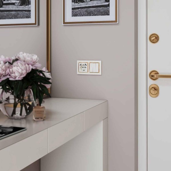 Выключатель Werkel трехклавишный слоновая кость W1130003 4690389155666