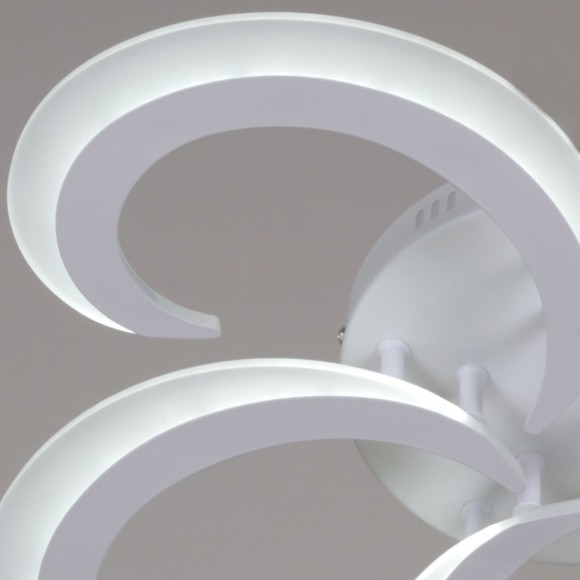 Потолочная светодиодная люстра Reluce 05090-0.3-05 WH