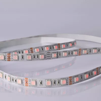 Светодиодная лента Uniel ULS-M25-5050-60LED/m-10mm-IP20-DC12V-14,4W/m-5M-RGB PROFI катушка в герметичной упаковке