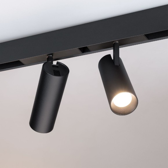 Трековый магнитный светильник Arlight MAG-SPOT-45-R65-18W Day4000 (BK, 36 deg, 24V, DALI) 046594