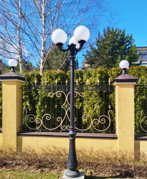 Парковый фонарь Fumagalli Globe G30.202.R30.AYF1R