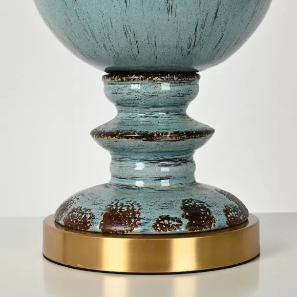 Настольная лампа Delight Collection Table Lamp BRTL3233, Голубой, Белый, Керамика, декоративные элементы крупным планом Настольная лампа Delight Collection Table Lamp BRTL3233, Голубой, Белый, Керамика, декоративные элементы крупным планом
