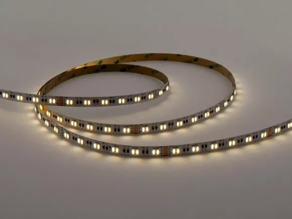 Светодиодная лента LEDS POWER 5050 60/м (14,4Вт/м) 24В RGB 001883 Светодиодная лента LEDS POWER 5050 60/м (14,4Вт/м) 24В RGB 001883