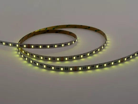 Светодиодная лента LEDS POWER 5050 60/м (14,4Вт/м) 24В RGB 001883 Светодиодная лента LEDS POWER 5050 60/м (14,4Вт/м) 24В RGB 001883