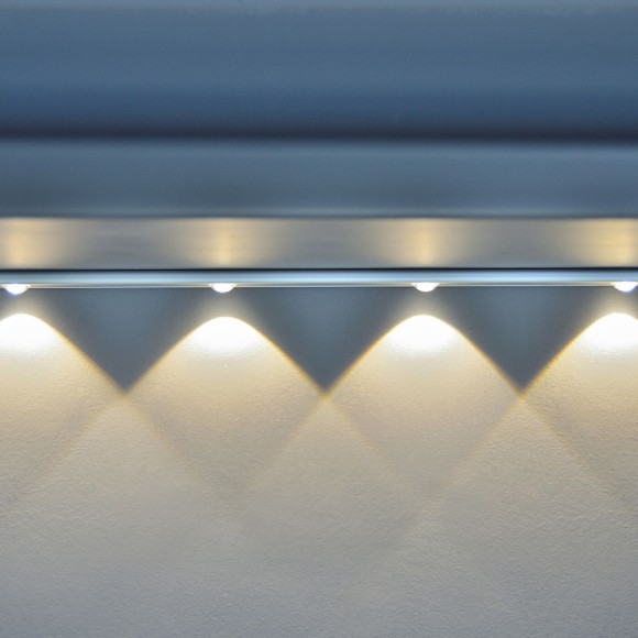 Мебельный светильник Uniel ULI-F50-5W/4000K SENSOR IP40 WHITE UL-00011956