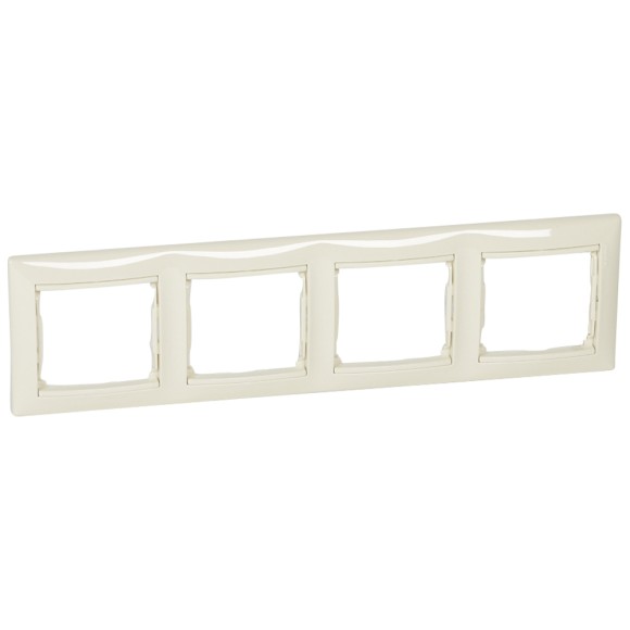 Рамка четырехместная Legrand Valena Classic 695634