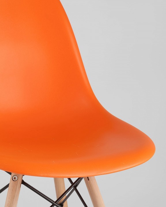 Набор из 4 стульев Eames SGR_8056PP-ORANGE-X4