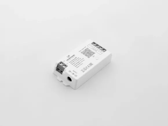 Контроллер LEDS POWER RGB C03 WIFI TUYA 15А 006444 Контроллер LEDS POWER RGB C03 WIFI TUYA 15А 006444