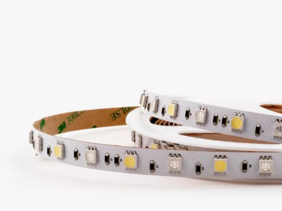 Светодиодная лента LEDS POWER 5050 60/м (14,4Вт/м) 24В RGB+White 004150 Светодиодная лента LEDS POWER 5050 60/м (14,4Вт/м) 24В RGB+White 004150