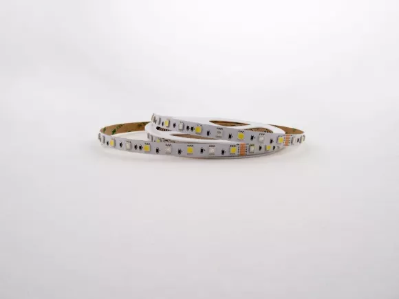 Светодиодная лента LEDS POWER 5050 60/м (14,4Вт/м) 24В RGB+White 004150 Светодиодная лента LEDS POWER 5050 60/м (14,4Вт/м) 24В RGB+White 004150